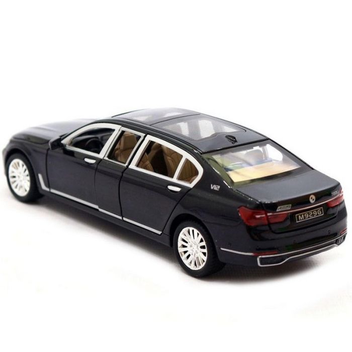 Автомодель автомобіля BMW 760 7695(Black) світло, звук, відкриваються двері