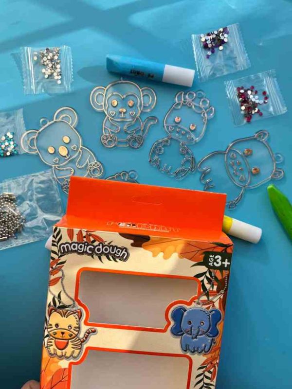 Набір для творчості "Magic dough" 5040-43-50(Orange) форми для брелків, стрази, фарби