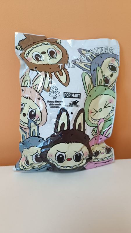 Дитяча м'яка іграшка-брелок The Monsters Labubu Labubu-1 в асортименті