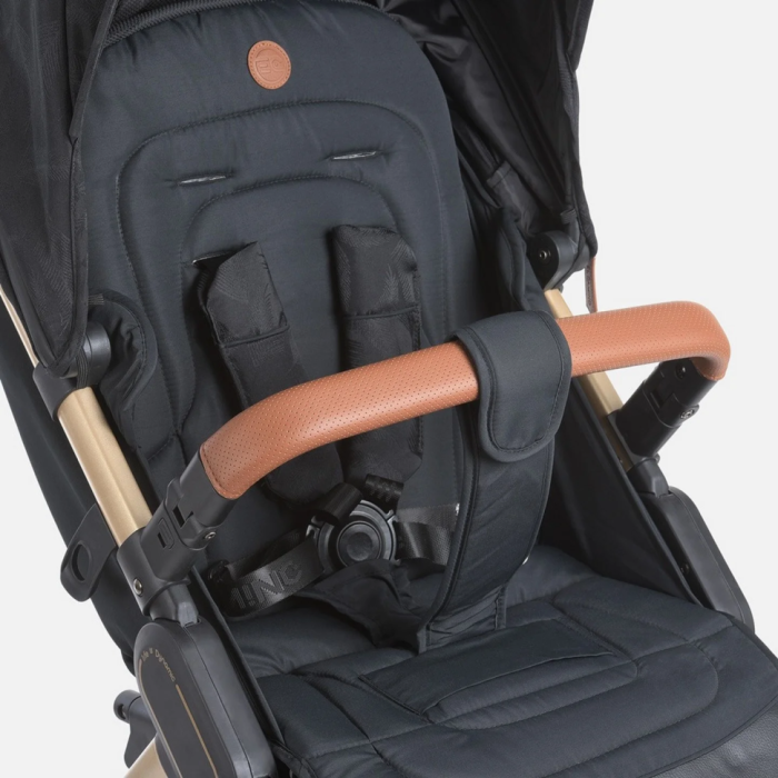 Дитяча коляска El Camino ME 1053G DYNAMIC PRO Special Black до 23 кг